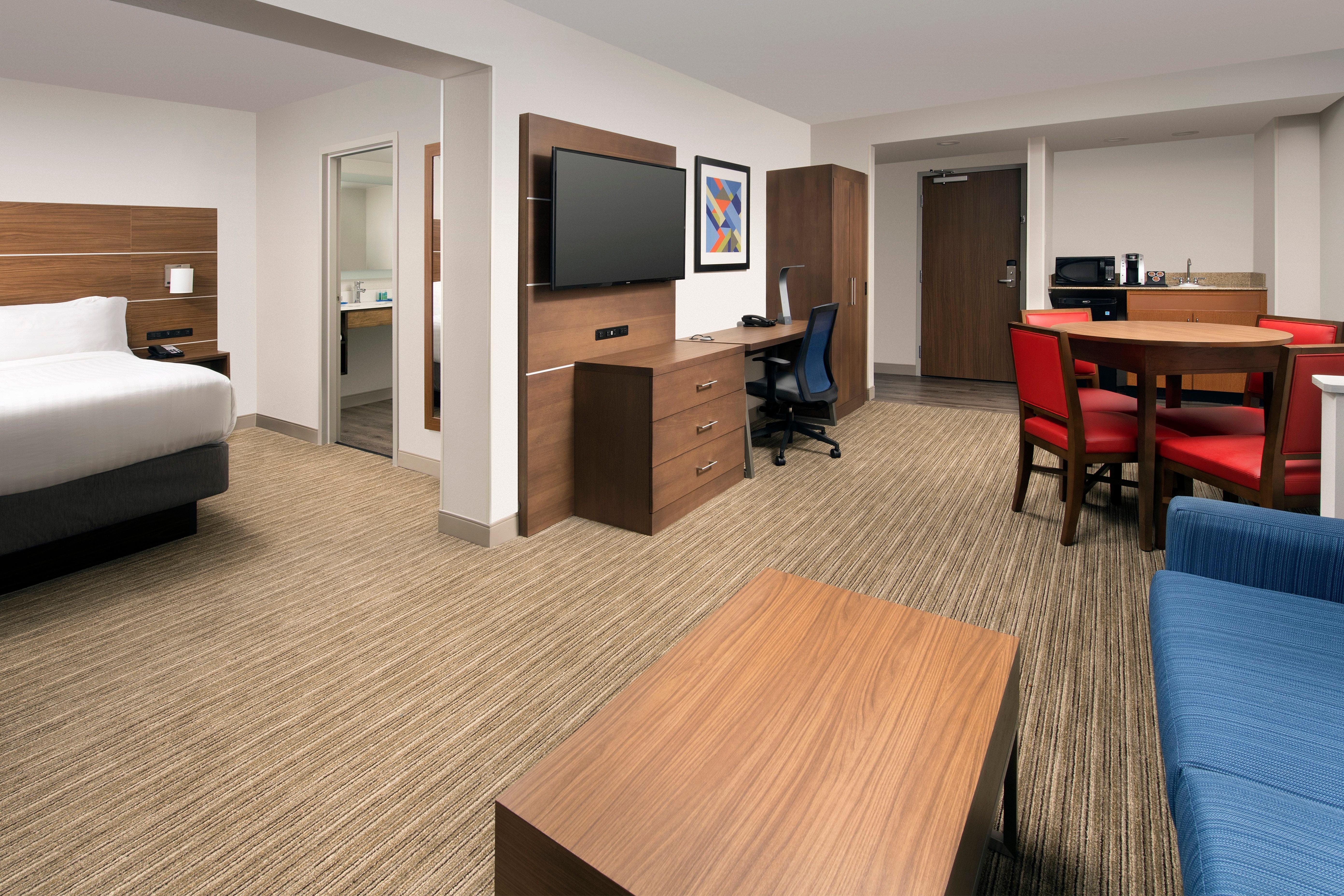 Holiday Inn Express & Suites Baltimore - BWI Airport North By Ihg Linthicum Exterior photo
